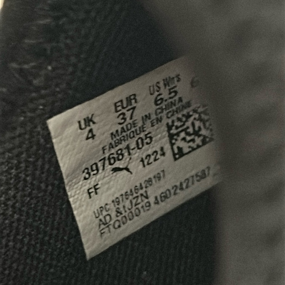 Puma Shoes - Picture 11 of 11